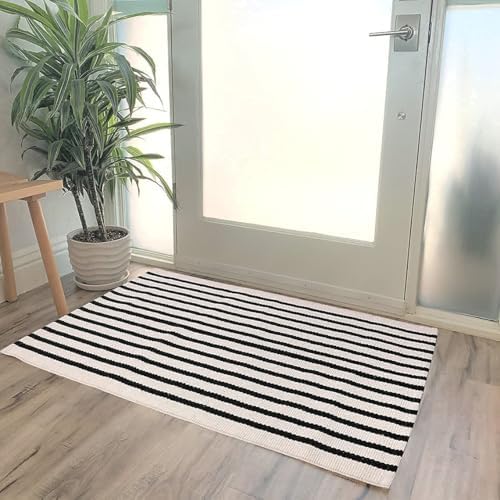 LEEVAN Black and White Striped Doormat Rug 24x35 Inch