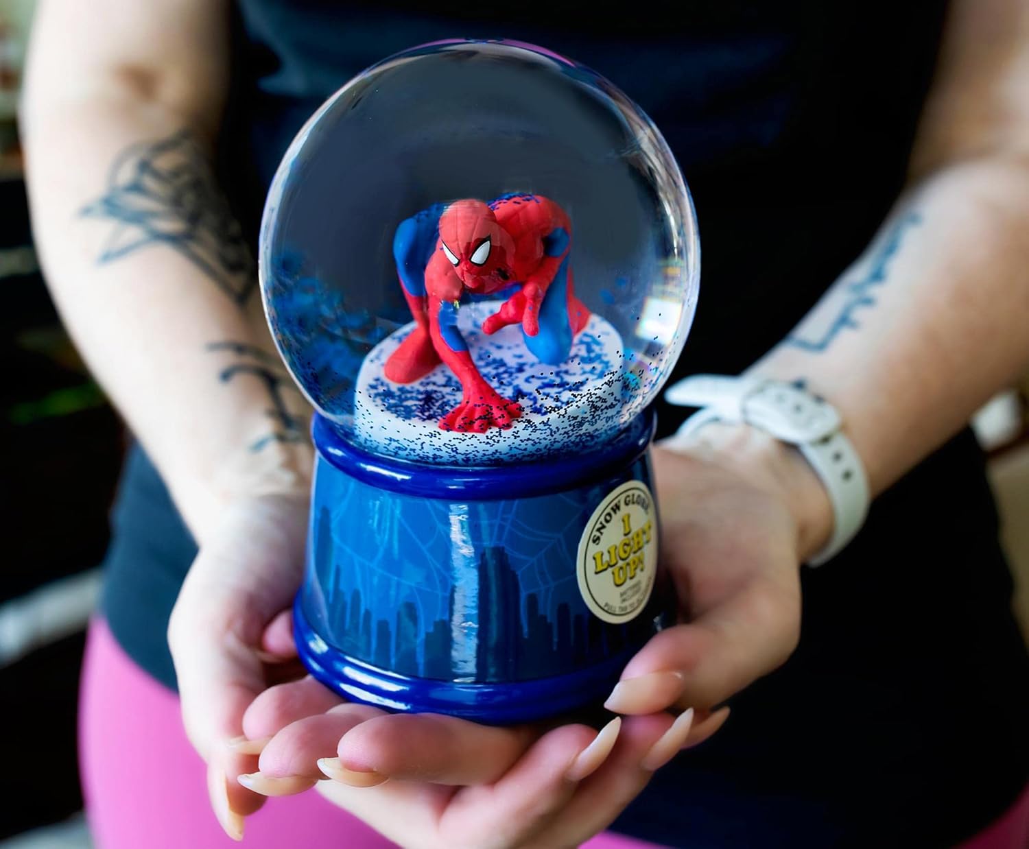 Marvel Spider-Man New York Skyline Light-Up Snow Globe