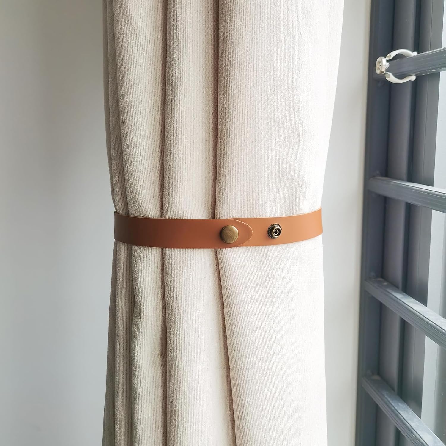 Retro Leather Curtain Tiebacks 4 Pack Brown Holdbacks