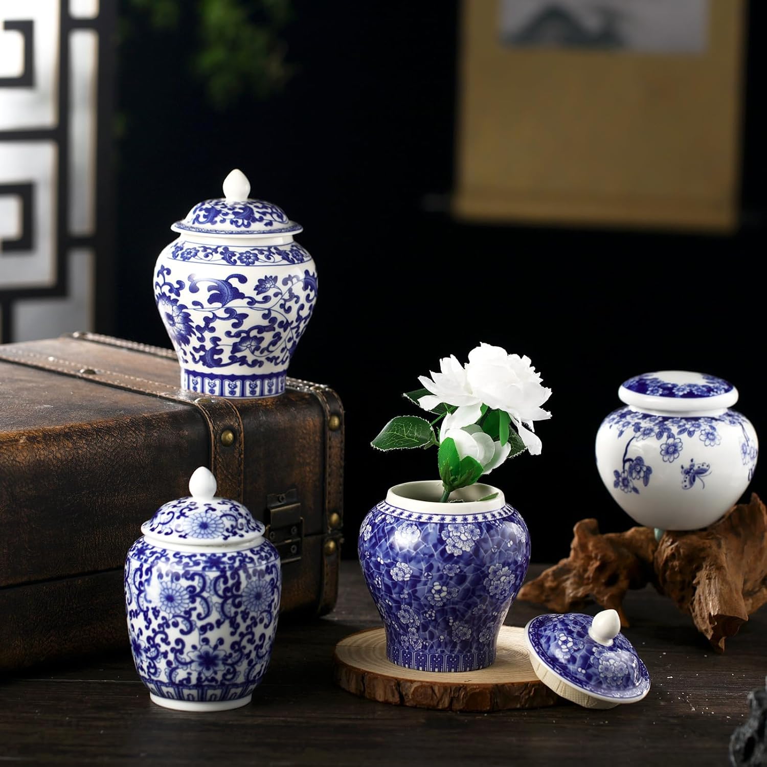Hushee Classic Blue and White Vase Set 4 Pcs